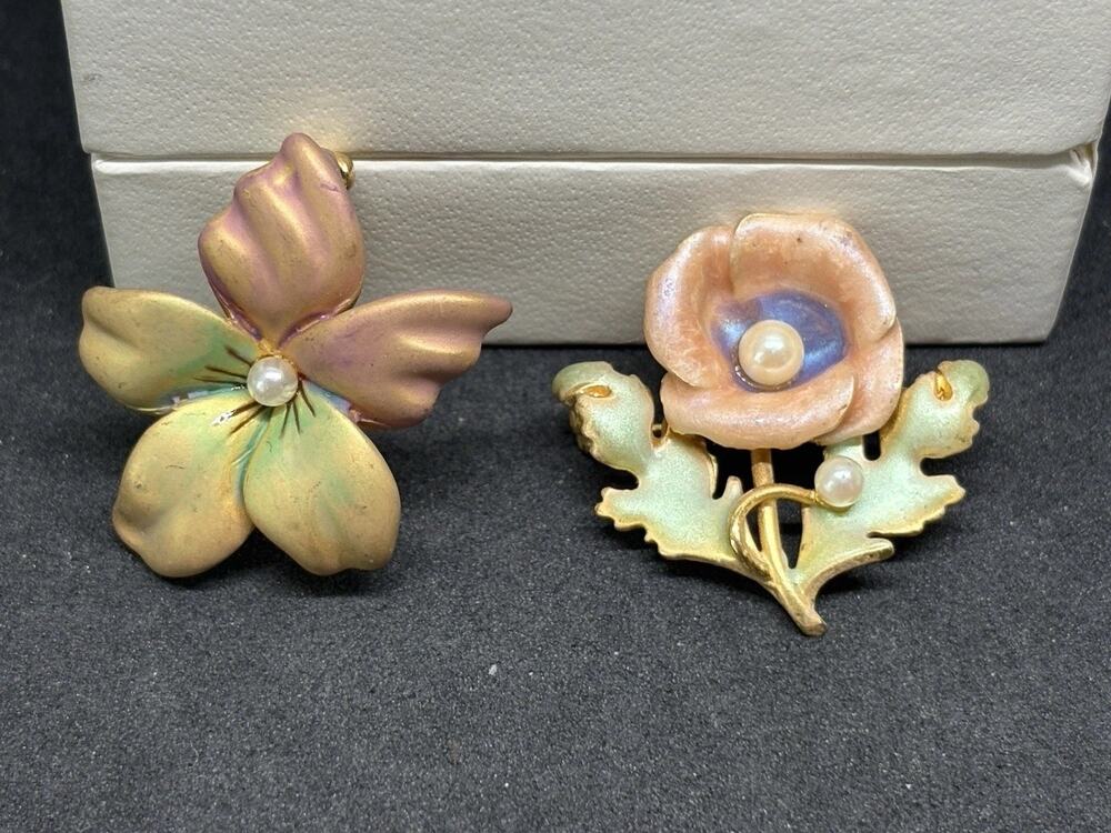 Vintage Joan Rivers Art Nouveau Style Violet Poppy Golden Enamel Pin Brooch Lot